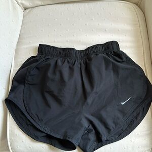 Women’s XS Nike athletic shorts